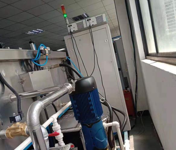 電機端蓋通過式超聲波高壓噴淋清洗機電控箱